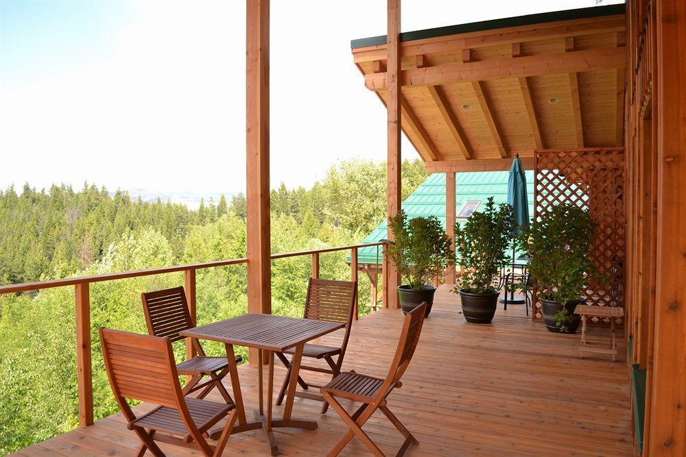 Myra Canyon Lodge Kelowna Esterno foto